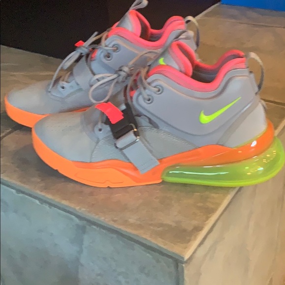 Nike Other - Men’s Nike Air Force 270